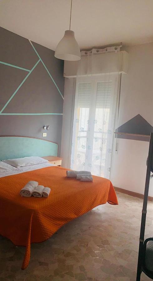 Hotel Ariosto ริมินี ภายนอก รูปภาพ