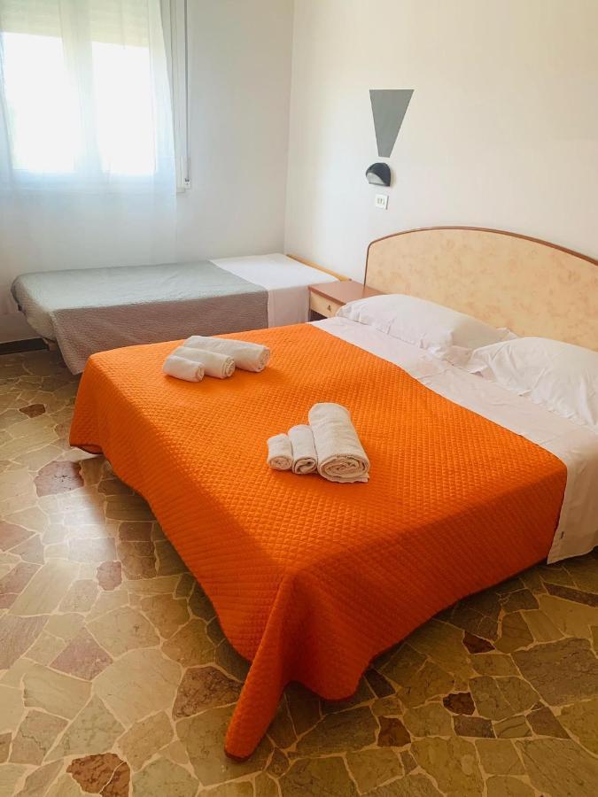 Hotel Ariosto ริมินี ภายนอก รูปภาพ