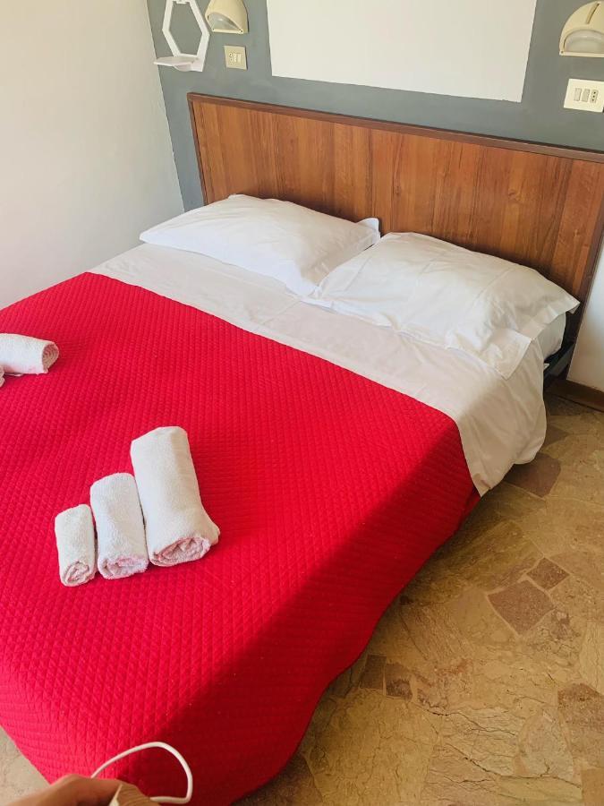 Hotel Ariosto ริมินี ภายนอก รูปภาพ