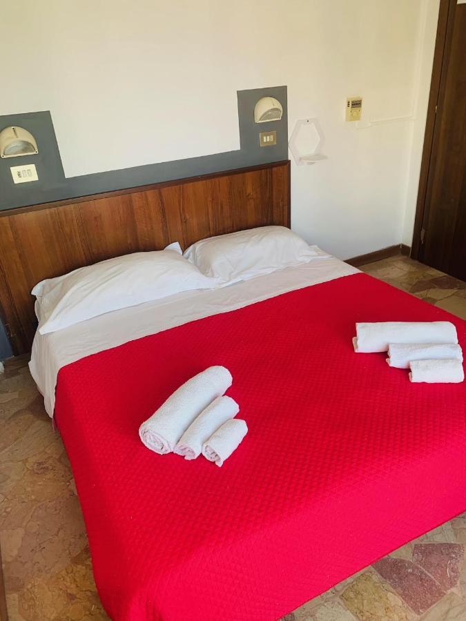 Hotel Ariosto ริมินี ภายนอก รูปภาพ